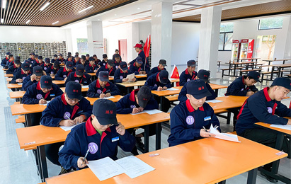 以賽促學，共同進步